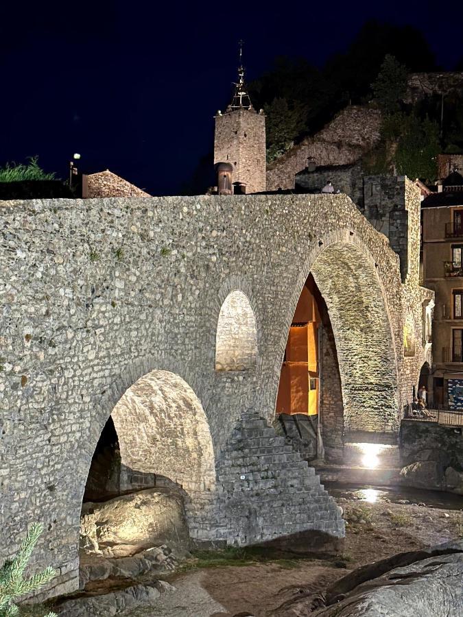 Apartamento Colgante Al Rio Con Vistas Al Puente Camprodon Buitenkant foto